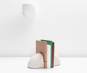 Valerie_objects 'Brick' bookend, white WHITE VAOB19BRI618WHI