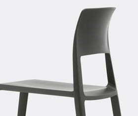 Vitra &#39;Tip Ton RE&#39; chair GREY VITR20TIP835GRY