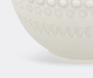 Bordallo Pinheiro &lsquo;Fantasia&rsquo; bowl, set of four, ivory IVORY BOPI23FAN703WHI