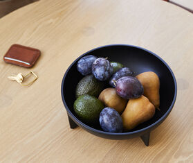 Fort Standard Round Standing Bowl, large, black BLACK FORT22LAR190BLK