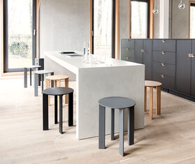 Sch&ouml;nbuch &#39;Hans&#39; stool, oak LIGHT BROWN SCHO19HAN948BEI