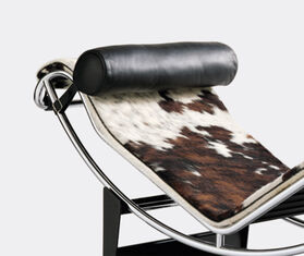 Cassina '4 Chaise longue &agrave; reglage continu', black and white hairyskin MULTICOLOUR CASS21CHA572BRW