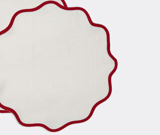 La DoubleJ 'Cloud' tablemat, set of two, red RED LADJ23CLO518RED