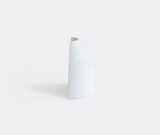 Origin Made 'Ark Vase', half small WHITE ORMA22ARK099WHI