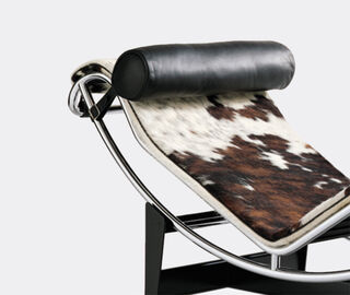 Cassina '4 Chaise longue &agrave; reglage continu', black and white hairyskin MULTICOLOUR CASS21CHA541BRW