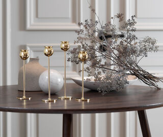 Skultuna 'Tulip' candlestick, small BRASS SKUL22TUL550BRA
