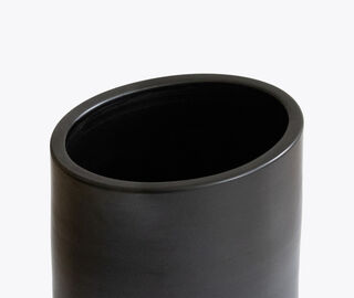 Origin Made 'Portal Vase', large BLACK ORMA22POR129BLK