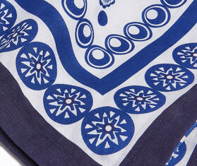 La DoubleJ 'Big Pineapple Blu' large tablecloth BLUE LADJ20TAB387BLU