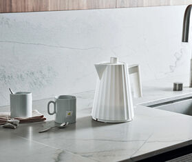 Alessi 'Pliss&eacute;' electric kettle, white, EU plug WHITE ALES19ELE607WHI