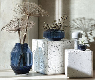LSA International 'Rotunda' vase, sapphire, large BLUE LSAI21ROT945BLU