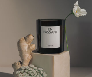 Audo Copenhagen 'En Passant' candle, small GREY MENU22OLF572GRY