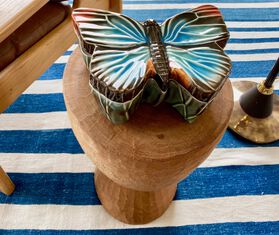 Bordallo Pinheiro &#39;Cloudy Butterflies&#39; box, large, light blue MULTICOLOUR BOPI22CLO674MUL