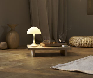 Louis Poulsen 'Panthella 160 V3' LED portable lamp, opal beige BEIGE LOPO24PAN380BEI