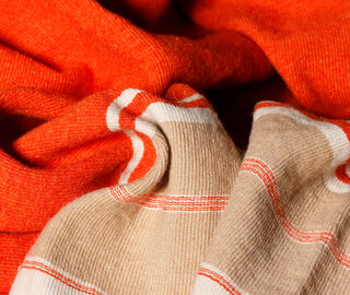 The House of Lyria 'Djerba' throw ORANGE HOLY23DJE739ORA