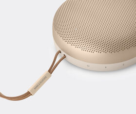 Bang &amp; Olufsen 'Beosound A1' 2nd Gen, gold GOLD BAOL20BEO130GOL