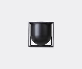 Audo Copenhagen &#39;Kubus Flowerpot 14&#39;, black BLACK BYLA22KUB912BLK