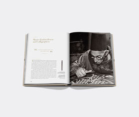 Assouline 'Hajj And The Arts Of Pilgrimage' MULTICOLOUR ASSO22HAJ029MUL