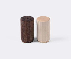 Zanat &#39;Grana&#39; salt and pepper shaker set, walnut and maple MULTICOLOR ZANA25GRA703WAL