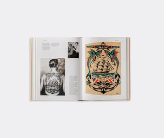 Taschen 'Tattoo. 1730s-1970s. Henk Schiffmacher&rsquo;s Private Collection' MULTICOLOR TASC26TAT670MUL