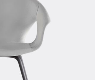 Poltrona Frau 'Ginger Ale' chair, four legs base MULTICOLOUR POFR20GIN109WHI