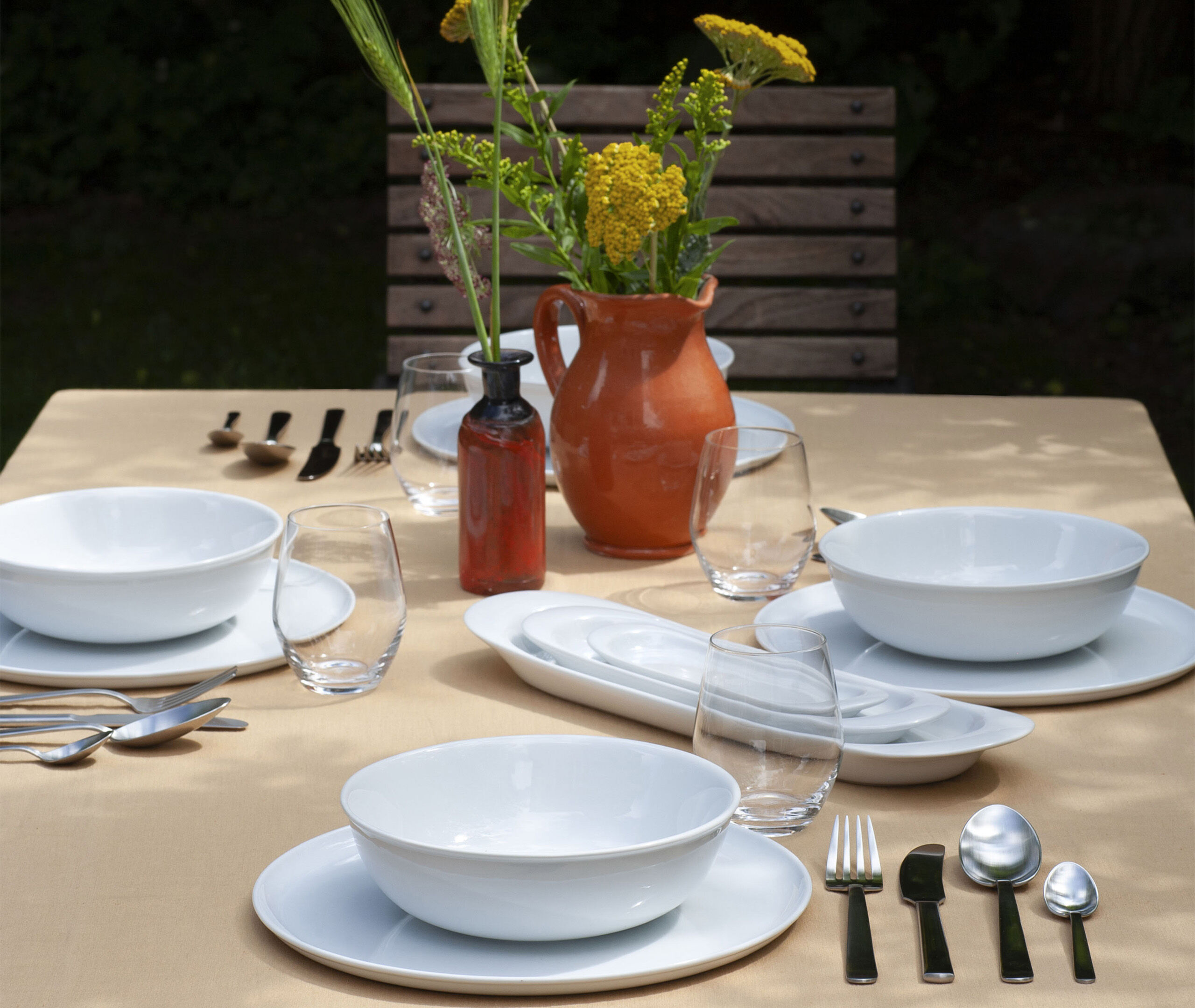 Kay' plate large, set of four by Kay Bojesen | Tableware | FRANKBROS
