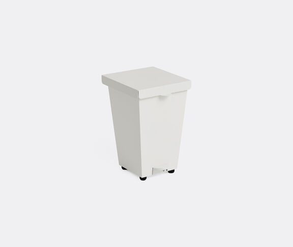 Hay 'Loop' bin, small, white undefined ${masterID}