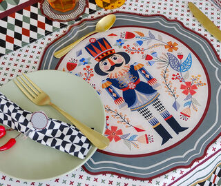 VESTA 'Nutcracker' charger plate, set of two, multicolor GREEN VEST26SET715GRN