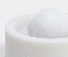 Tom Dixon &#39;Stone&#39; spice grinder WHITE TODI22STO804WHI