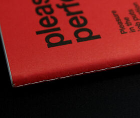 Ogami 'Quotes Pleasure' regular plain notebook MULTICOLOUR OGAM19NOT737MUL