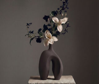 101 Copenhagen 'Ni' vase, medium, chocolate brown BROWN COPH26NIV480BRW