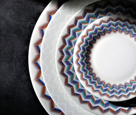 Missoni 'Zig Zag Jarris' charger plate, blue MULTICOLOUR MIHO22ZIG392MUL