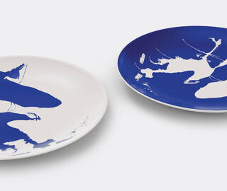 Cassina 'Le Monde de Charlotte Perriand Neige' dessert plate, set of two MULTICOLOUR CASS21SET255BLU