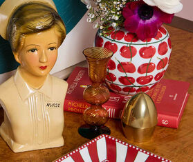 La DoubleJ &#39;Cherries&#39; bubble vase, small, ivory IVORY LADJ25SMA493MUL