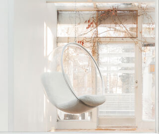 Eero Aarnio Originals 'Bubble' chair, white WHITE EEAA19BUB428WHI