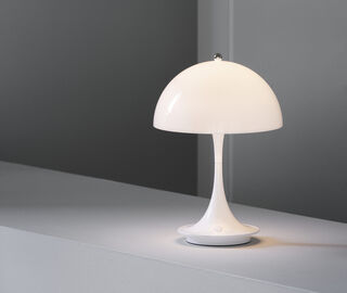 Louis Poulsen 'Panthella 160 V2' LED portable lamp, white opal MULTICOLOUR LOPO23PAN205WHI