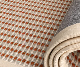 Karakter 'Shuttle' rug, small, light grey GREY KARA23SHU475GRY