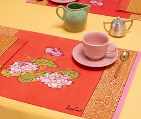 Lisa Corti &#39;Tea Flower&#39; placemat, set of four, red and orange ORANGE LICO23AME356MUL
