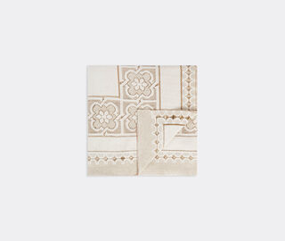 La DoubleJ 'Lacy' tablecloth, large, solid white smoke GREY LADJ25LAC332MUL
