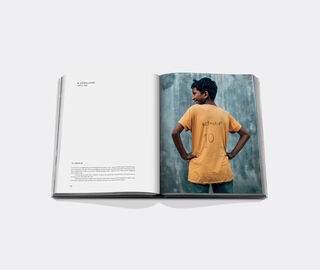 Assouline 'Football Roots: The Spirit of the Game' MULTICOLOUR ASSO26FOO857MUL