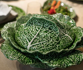 Bordallo Pinheiro 'Couve' tureen GREEN BOPI22COU622GRN