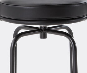 Cassina &#39;LC7&#39; swivel chair, black structure BLACK CASS21SWI883BLK