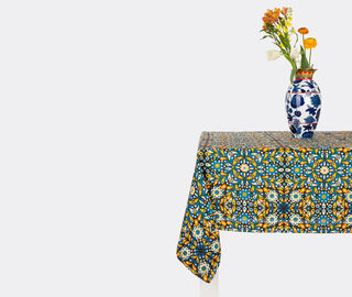 La DoubleJ 'Confetti Blu' tablecloth BLUE LADJ22LAR737MUL