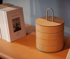 Poltrona Frau &#39;Zhuang&#39; round stackable case LIGHT BROWN POFR20ZHU638BRW