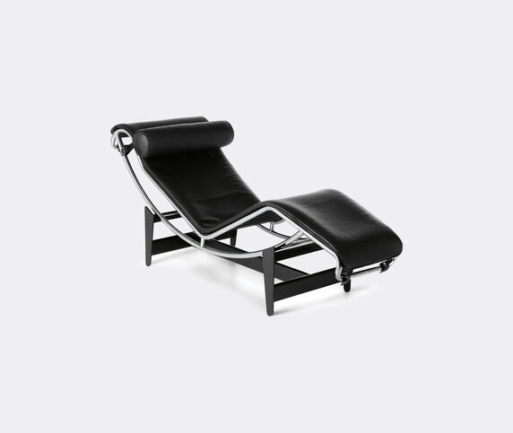 Cassina '4 Chaise longue à reglage continu', black leather  CASS21CHA589BLK