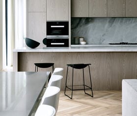 Viccarbe &#39;Last Minute&#39; stool, medium, black BLACK VICC21LAS082BLK