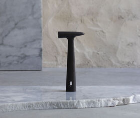 Origin Made &#39;Cast Hammer&#39;, blackened BLACK ORMA22CAS334BLK