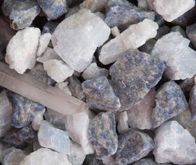 Mad et Len &#39;Cristaux&#39; pot pourri totem, Ambre nobile, large BLACK MALE18POT530BLK