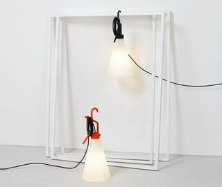 Flos 'Mayday' table lamp, black, US plug BLACK FLOS23MAY152BLK