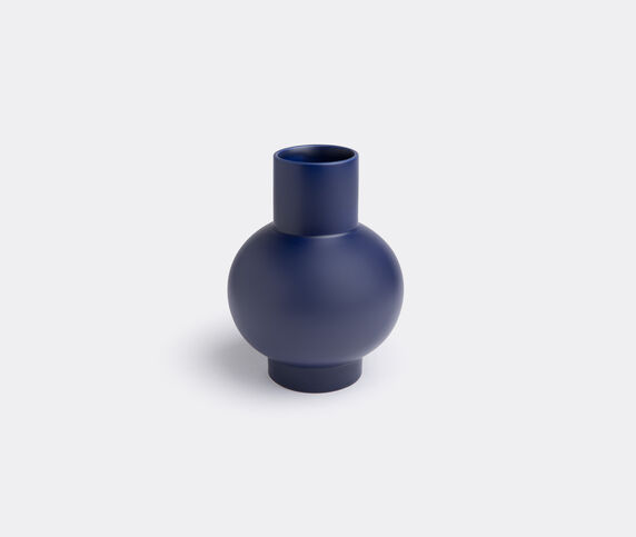 Raawii 'Strøm' vase, large Blue RAAW17STR331BLU