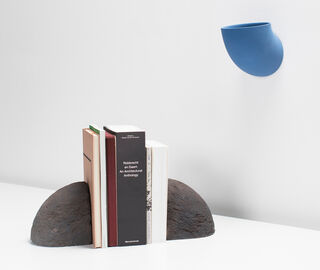 Valerie_objects 'Brick' bookend, black BLACK VAOB19BRI625BLK